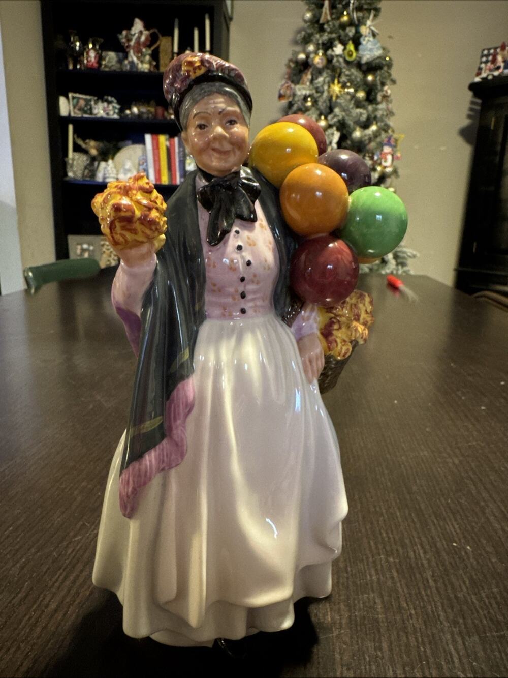 1930's Authentic ROYAL DOULTON Lady Balloon Seller BIDDY PENNYFARTHING HN1843